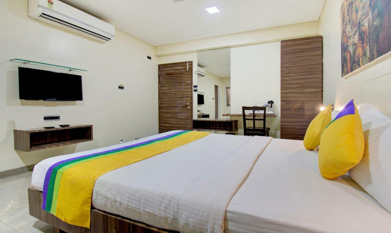 Treebo Lalaji'S Executive Hotel Aurangabad  Ngoại thất bức ảnh
